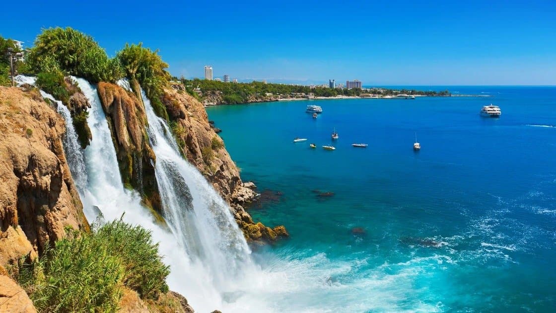 Avqust Ayına 2 Böyük 2 Uşaq Ailəvi Antalya Tətili - view 2